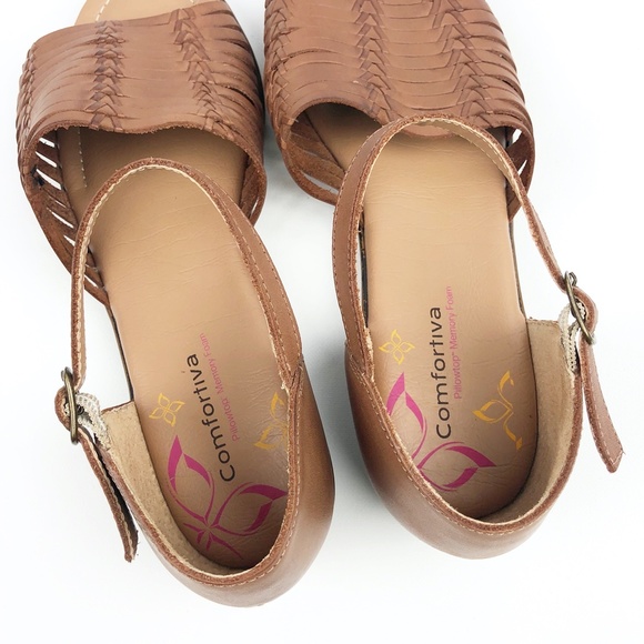 FINAL PRICE-  Comfortiva ‘Fayann’ Huarache Sandal Sz 10W - Picture 11 of 13